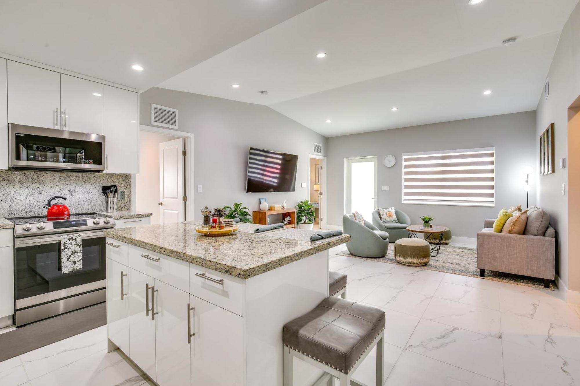 Chic North Miami House About 7 Mi To Hard Rock Stadium Villa Ngoại thất bức ảnh